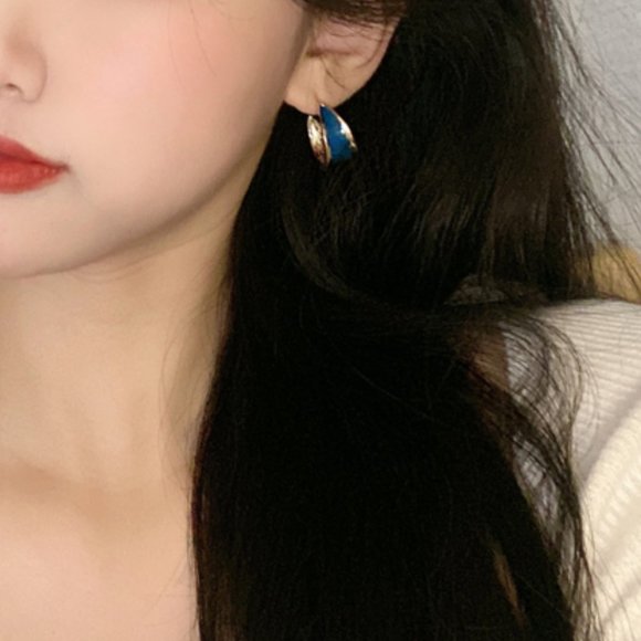 💙Blue Enamel Hoops Earrings - Picture 4 of 15